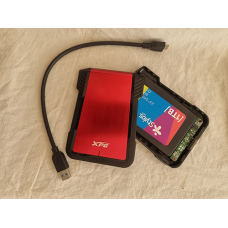 Case Disco Duro Adata Xpg Ex500 Rojo y SSD 1TB Stylos